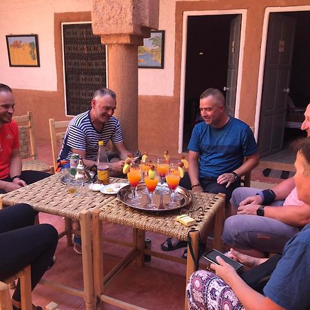 Riad Nkob Bagian luar foto